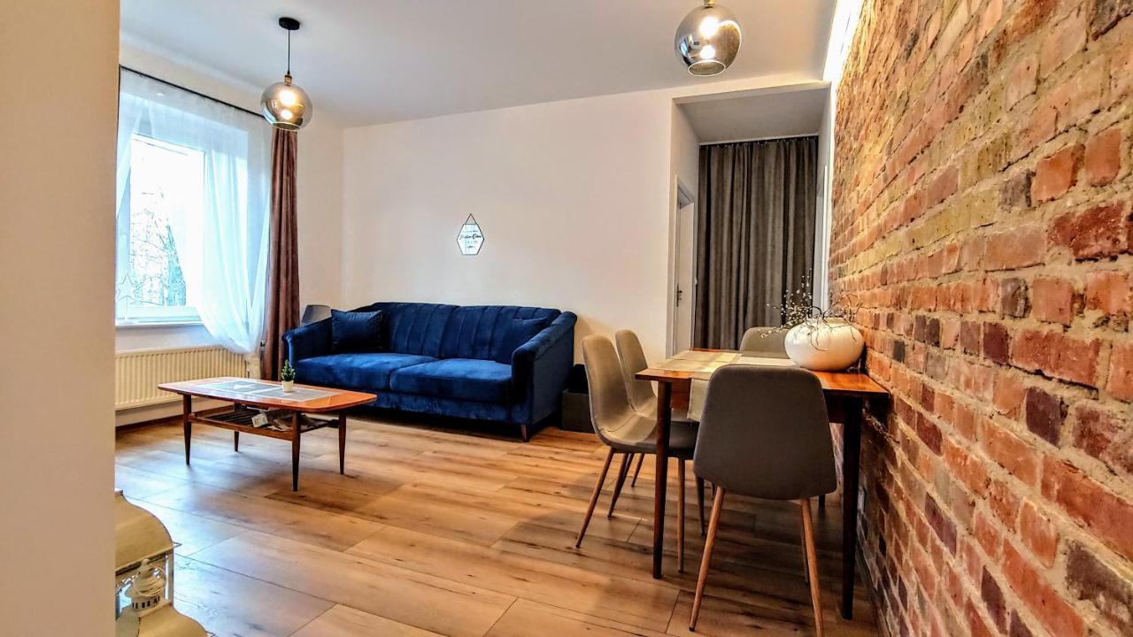 Apartament Chopin Gliwice Lägenhet Exteriör bild